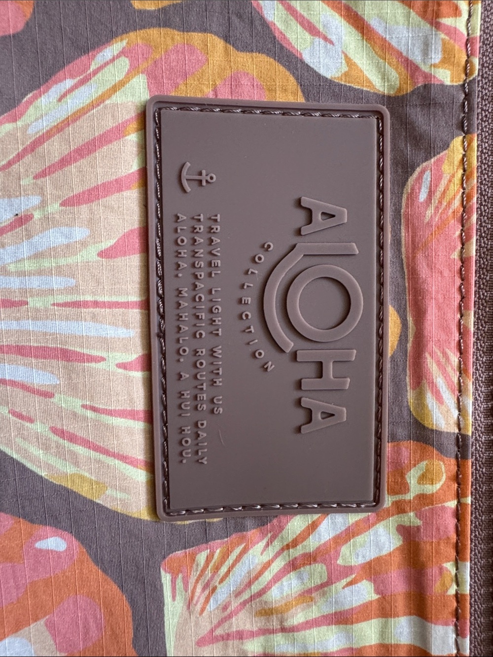 NWOT ALOHA Collection Nylon Tote, Sunrise Shell - Picture 4 of 6